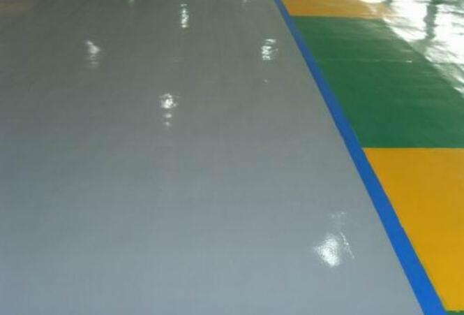 雅涂水漆中水性聚氨酯地坪漆的优点都有什么？(图1)