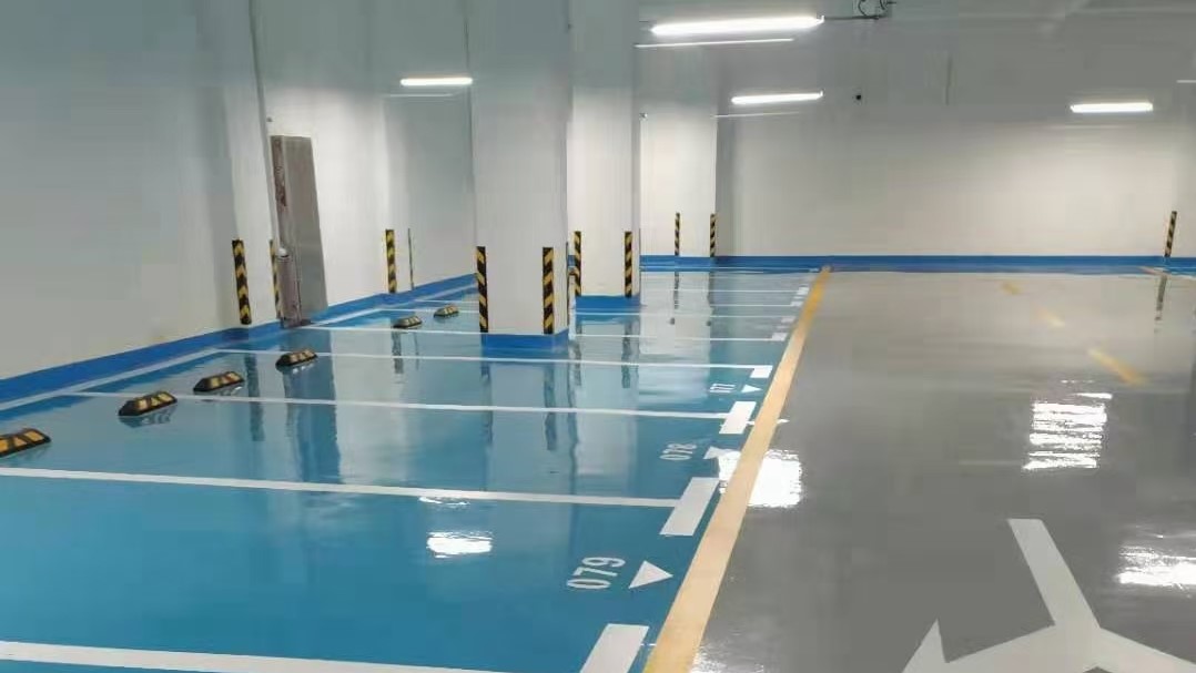 环氧地坪漆成膜后发脆的原因和预防措施(图1)